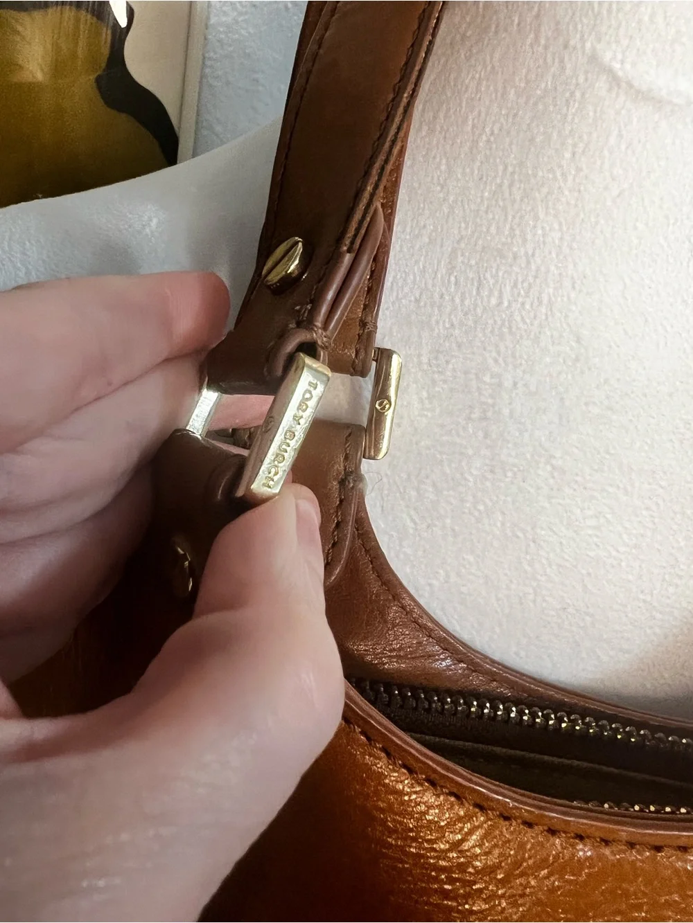 Tory Burch Leather Top Handle Bag Burch
Bombe Leather Tote brown - Picture 6 of 16